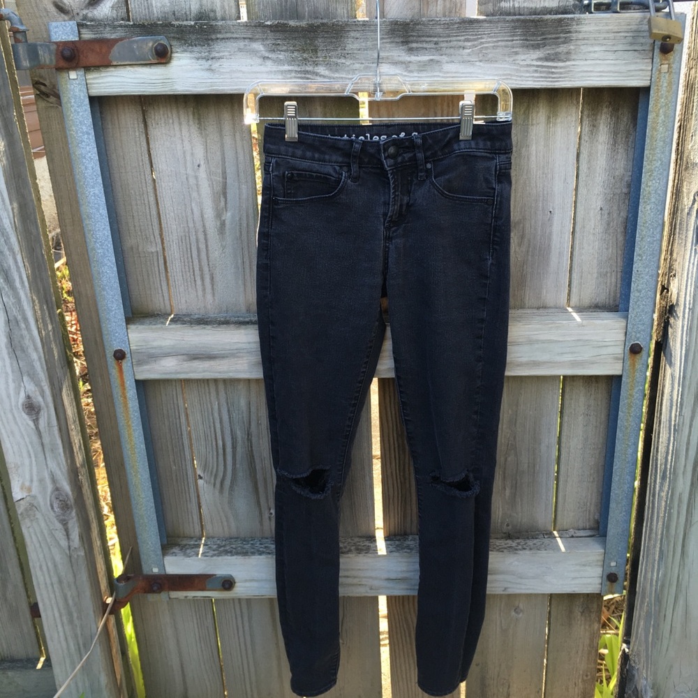 Black ripped jeans!!